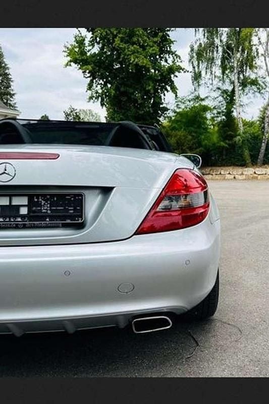 Silber Gebraucht 2008 Mercedes SLK200 Cabrio | 9.600 € (Superpreis) - Bild 1/4