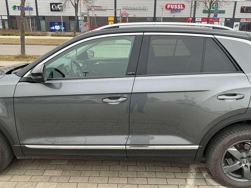 Gebraucht VW T-Roc 150 PS (110 kW) 2019 Grau SUV