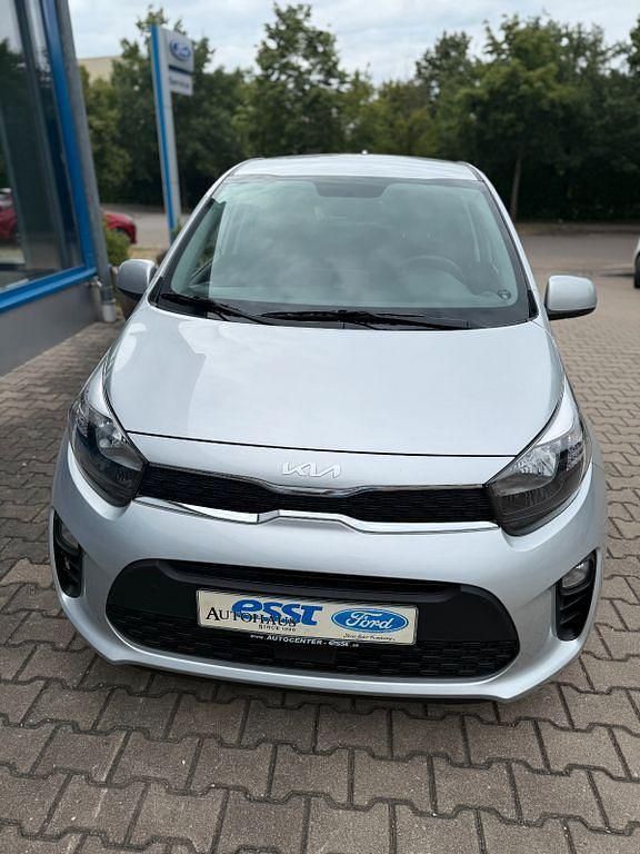 Silber Gebraucht 2023 Kia Picanto Vision Kleinwagen | 12.990 € (Fairer Preis) - Bild 1/4