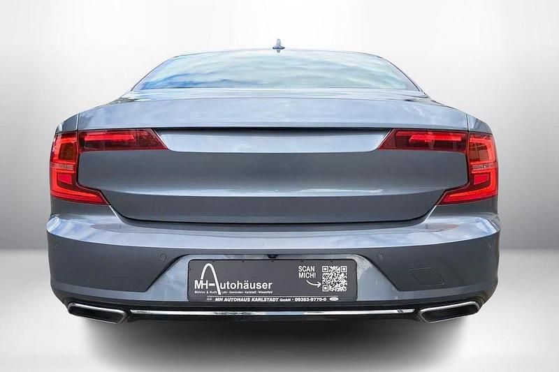 Gebraucht Volvo S90 Inscription 235 PS (172 kW) 2020 Osmium grey metallic / metalli Limousine