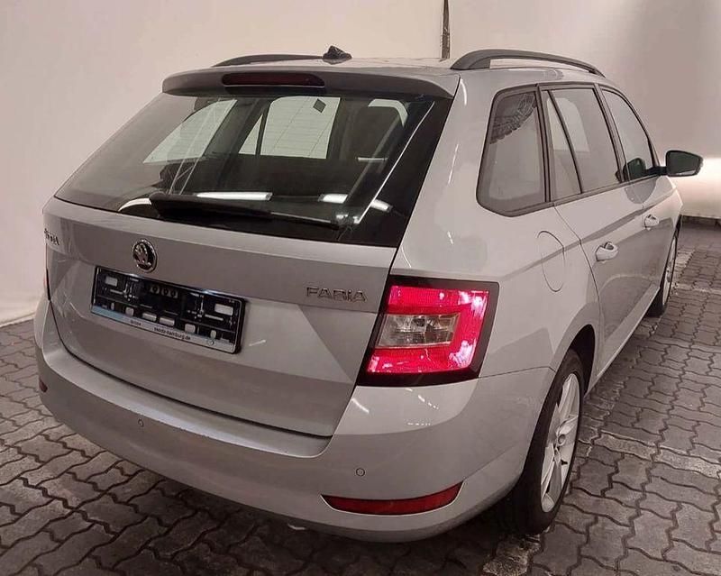 Gebraucht Skoda Fabia Cool Plus 75 PS (55 kW) 2018 Silber Kombi