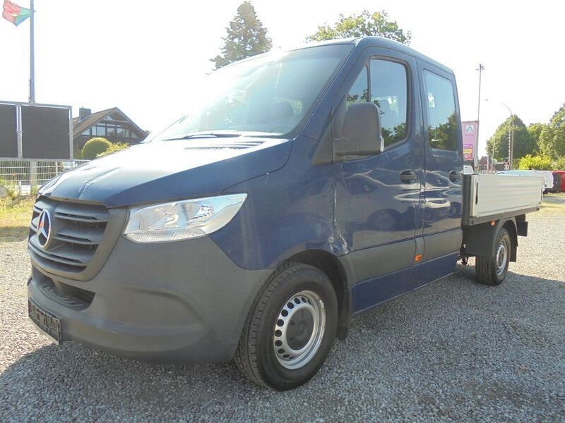 Blau Gebraucht 2019 Mercedes Sprinter Van | 17.255 € - Bild 1/4
