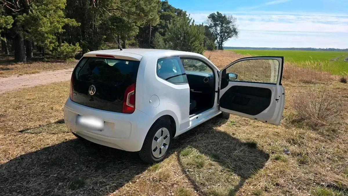 Gebraucht VW up! 60 PS (44 kW) 2015 Weiß Kleinwagen