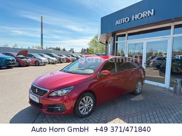 Rot Gebraucht 2021 Peugeot 308 Allure Kombi | 14.890 € (Guter Preis) - Bild 1/4
