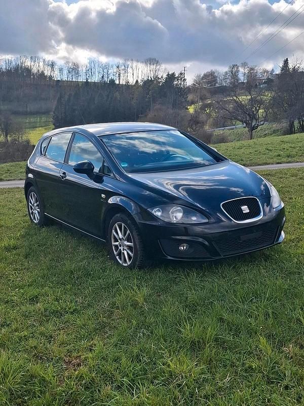 Gebraucht Seat Leon 125 PS (91 kW) 2010 Schwarz Kleinwagen