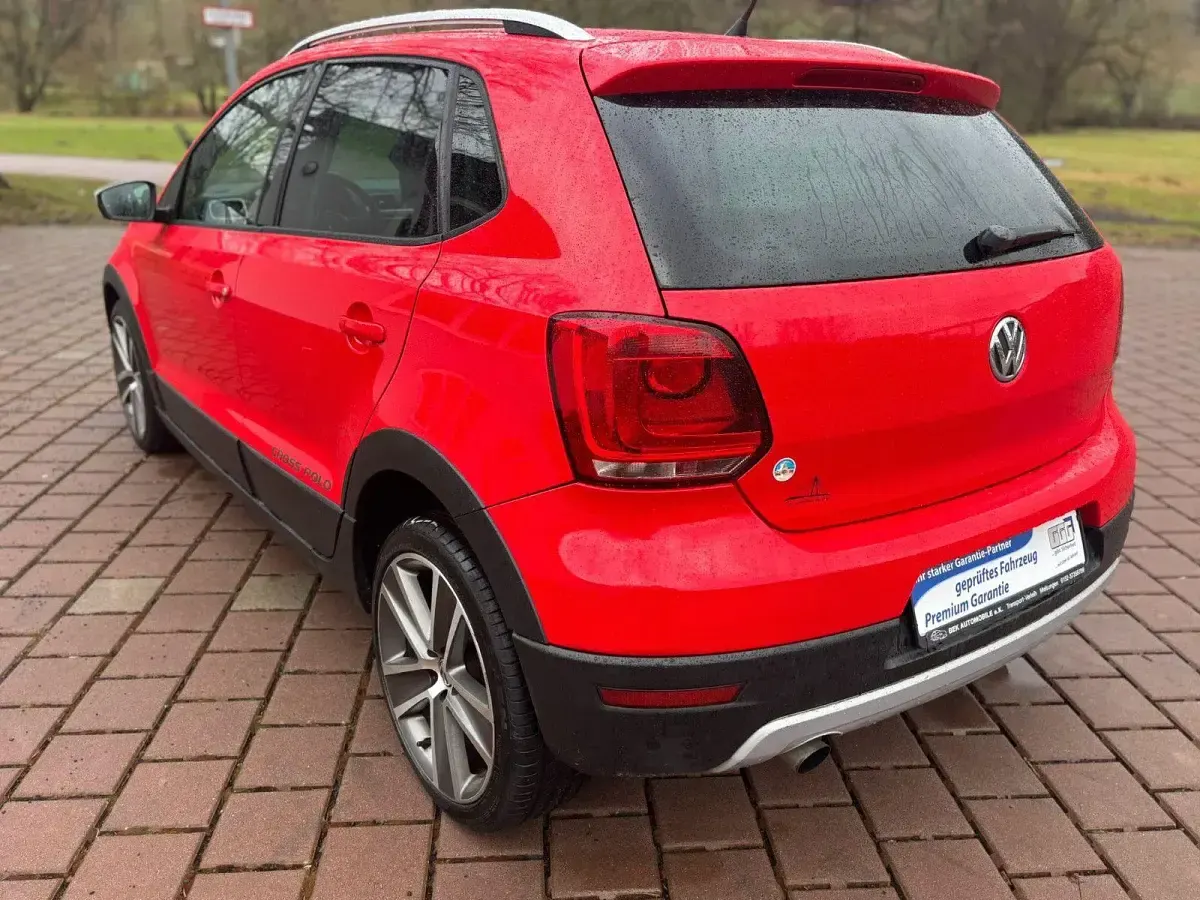 Brugt VW Polo Cross 105 HK (77 kW) 2011 Rød Hatchback