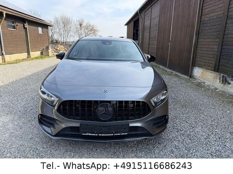 Gebraucht Mercedes A200 AMG 163 PS (119 kW) 2018 Grau Limousine