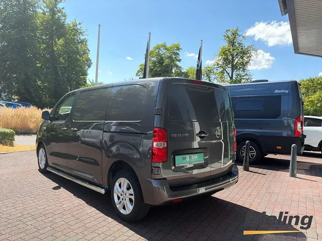 Gebraucht Opel Vivaro Innovation 177 PS (130 kW) 2020 Grau Van / Kleinbus