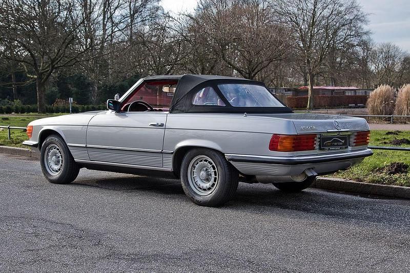 Gebraucht Mercedes SL450 182 PS (133 kW) 1979 Silber Cabrio
