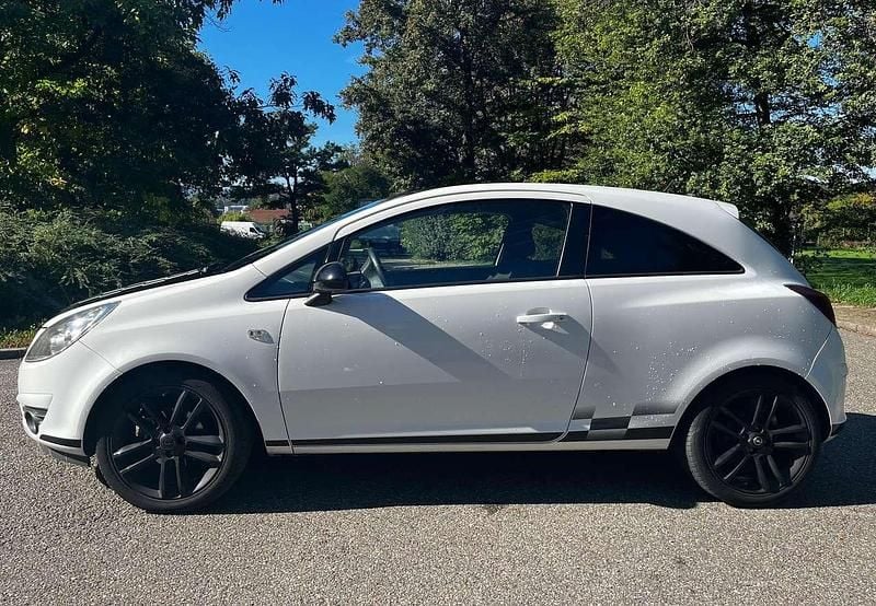 Gebraucht 2010 Opel Corsa Limousine | 3.500 € (Guter Preis) - Bild 1/4