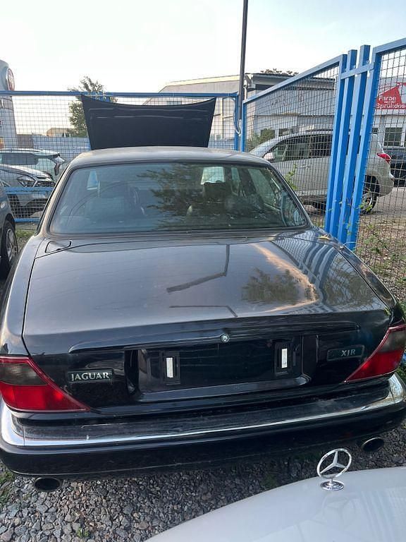Gebraucht Jaguar XJR 321 PS (236 kW) 1995 Schwarz Limousine