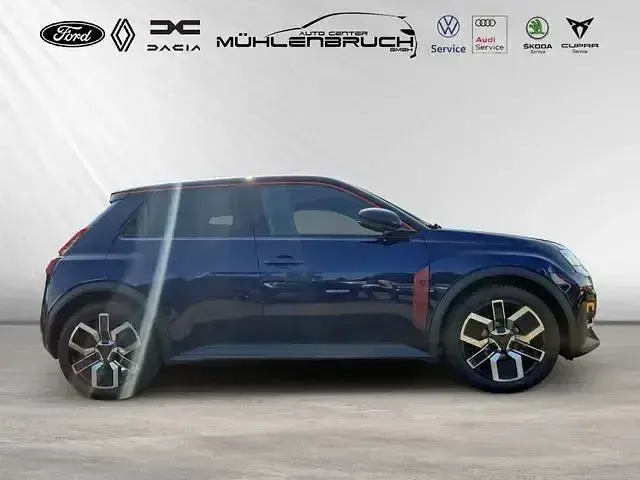 Gebraucht Renault 5 E-Tech Urban 89 kW (122 PS) 2025 Blau Limousine