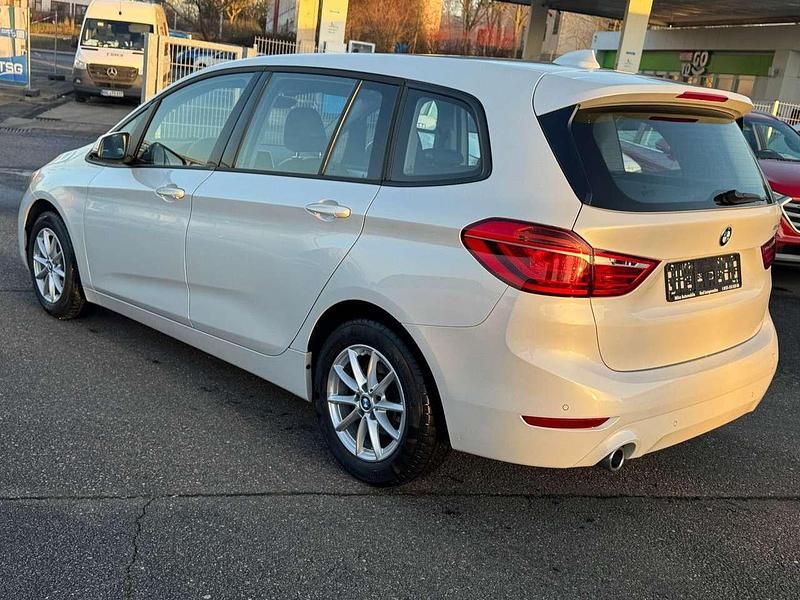 Gebraucht BMW 216 116 PS (85 kW) 2021 Weiß Kombi
