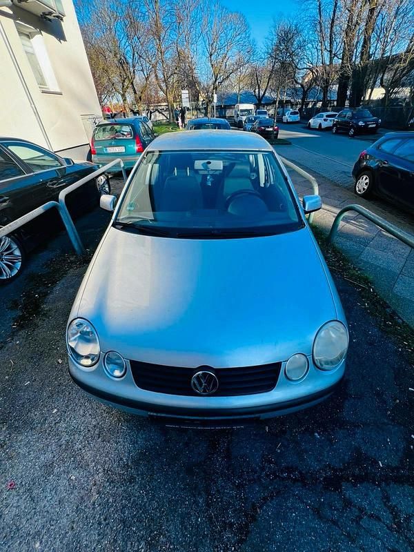 Gebraucht VW Polo 65 PS (47 kW) 2002 Grau Kleinwagen