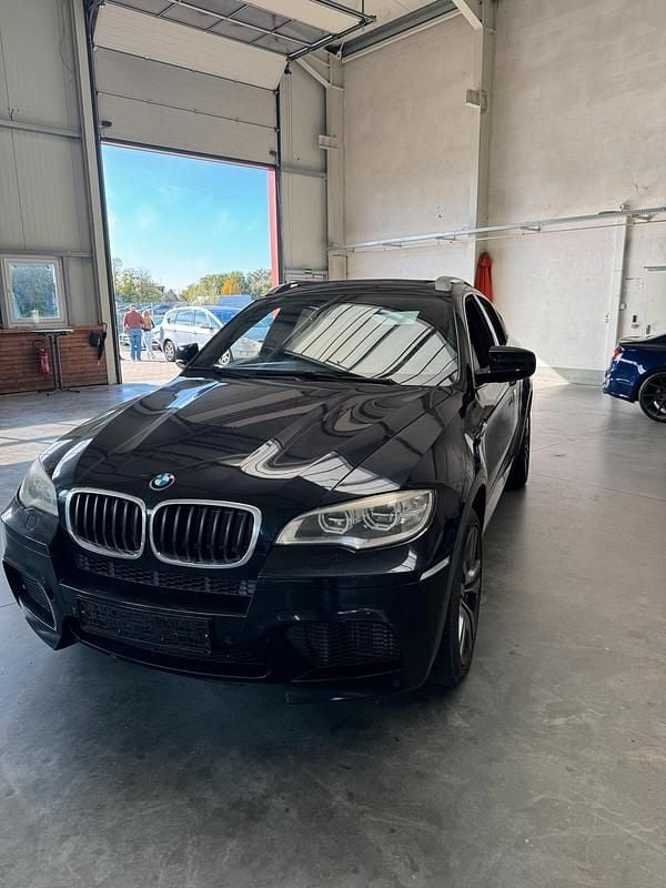 Blau Gebraucht 2014 BMW X6 M M Performance SUV | 20.800 € (Superpreis) - Bild 1/4