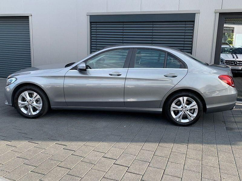 Gebraucht Mercedes C200 184 PS (135 kW) 2015 Silber Limousine