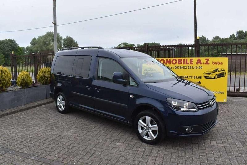 Blau Gebraucht 2013 VW Caddy Maxi Highline Van / Kleinbus | 10.500 € (Guter Preis) - Bild 1/4