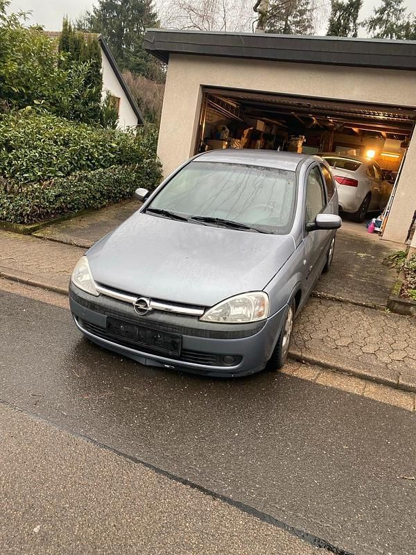 Gebraucht Opel Corsa 58 PS (42 kW) 2003 Silber Kleinwagen