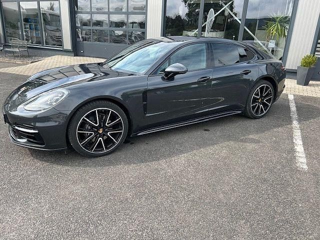 Gebraucht Porsche Panamera 4 330 PS (242 kW) 2019 Grau Limousine