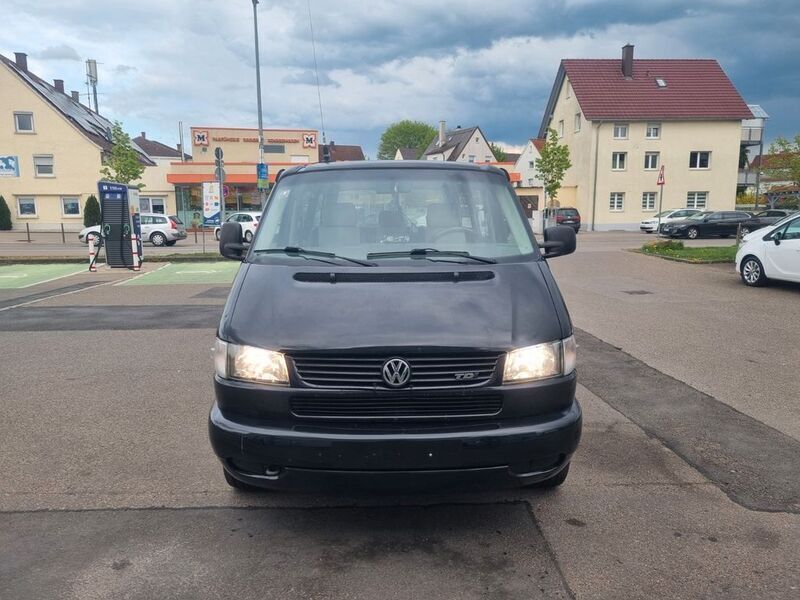 Używany VW T4 102 KM (75 kW) 1996 Czarny Van