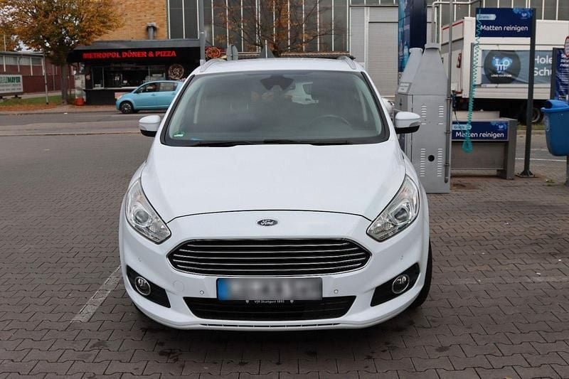 Second-hand Ford S-MAX S 150 CP (110 kW) 2016 Alb Monovolum