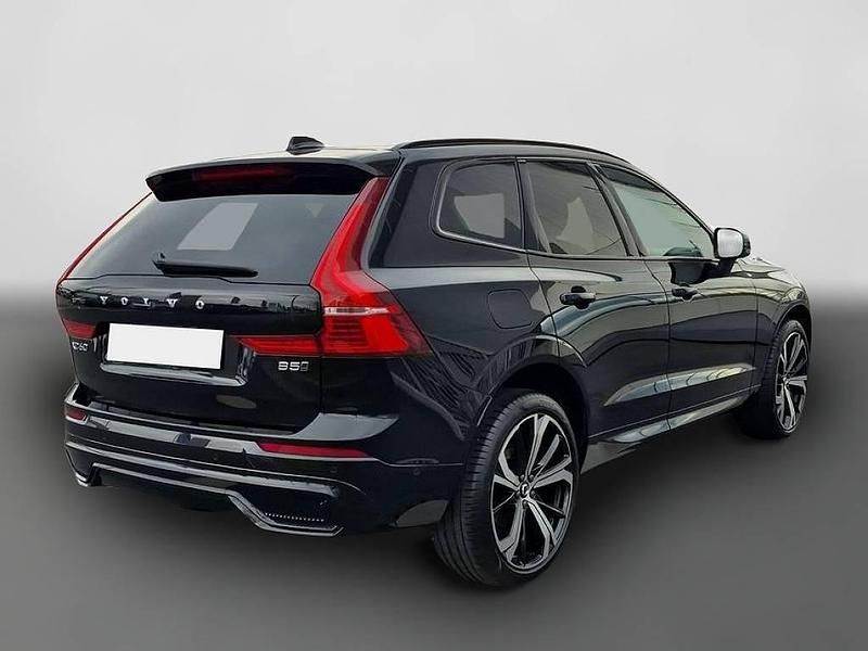 Gebraucht Volvo XC60 Plus 250 PS (183 kW) 2025 Schwarz SUV