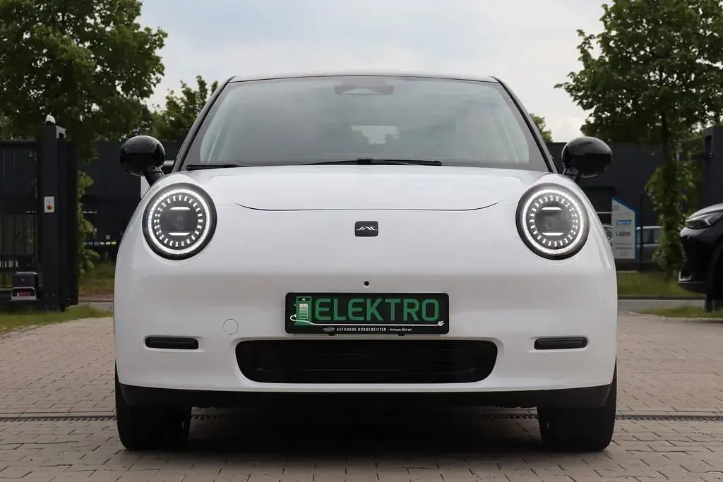Neu JAC E30X 100 kW (136 PS) 2026 Weiß Kleinwagen