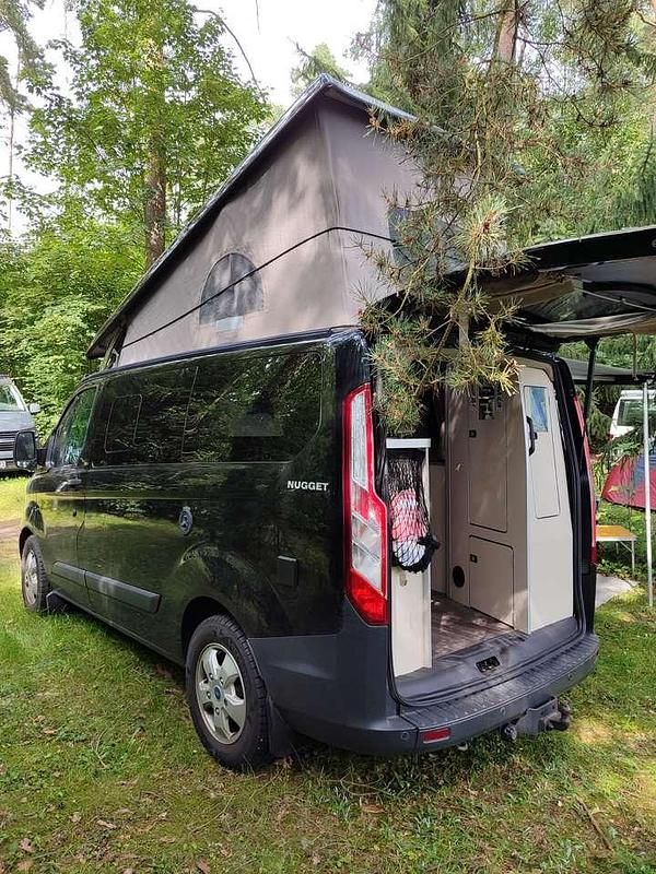 Käytetty Ford Transit Custom Nugget 170 HP (125 kW) 2017 Musta Tila-auto