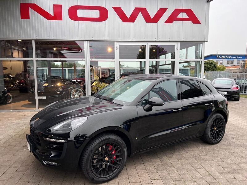 Schwarz Gebraucht 2017 Porsche Macan GTS SUV | 43.400 € (Fairer Preis) - Bild 1/4