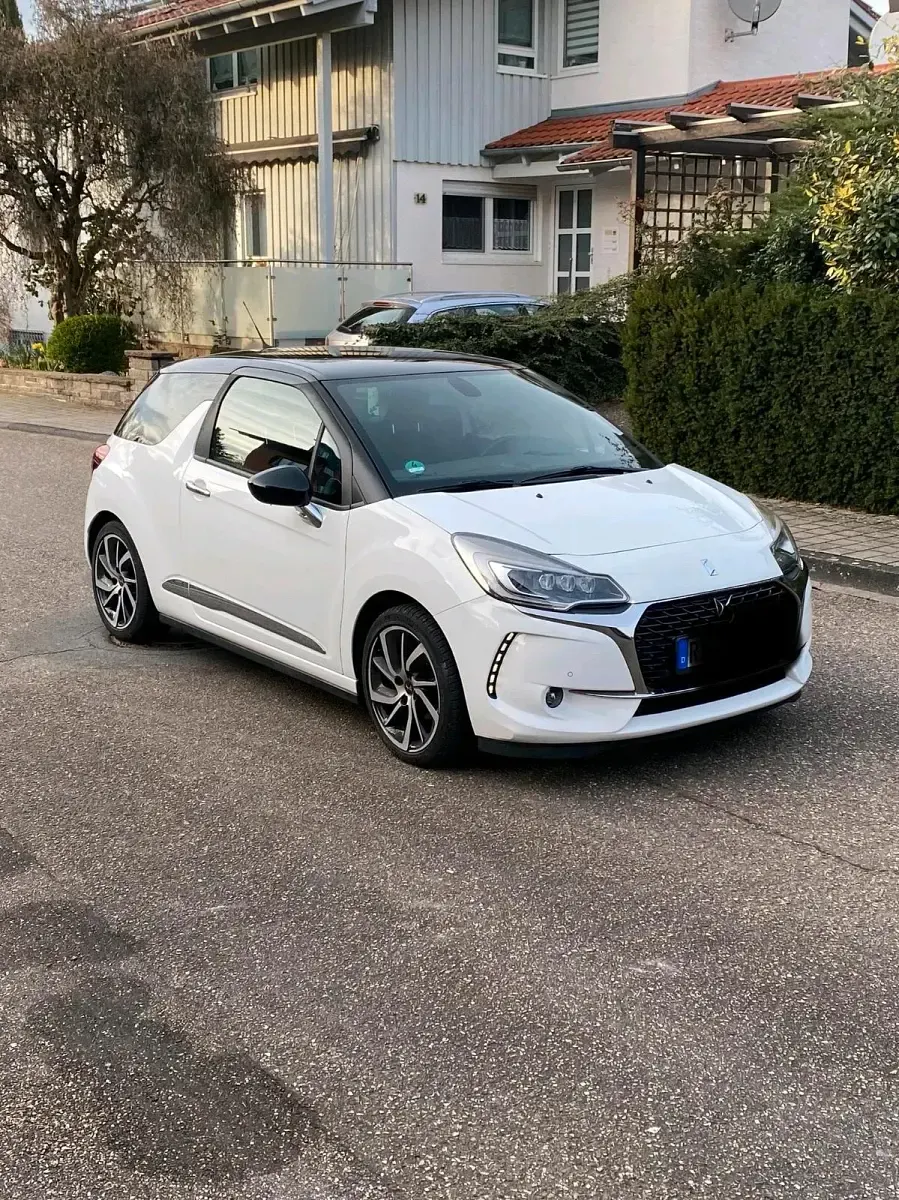 Gebraucht Citroën DS3 131 PS (96 kW) 2016 Weiß Kleinwagen