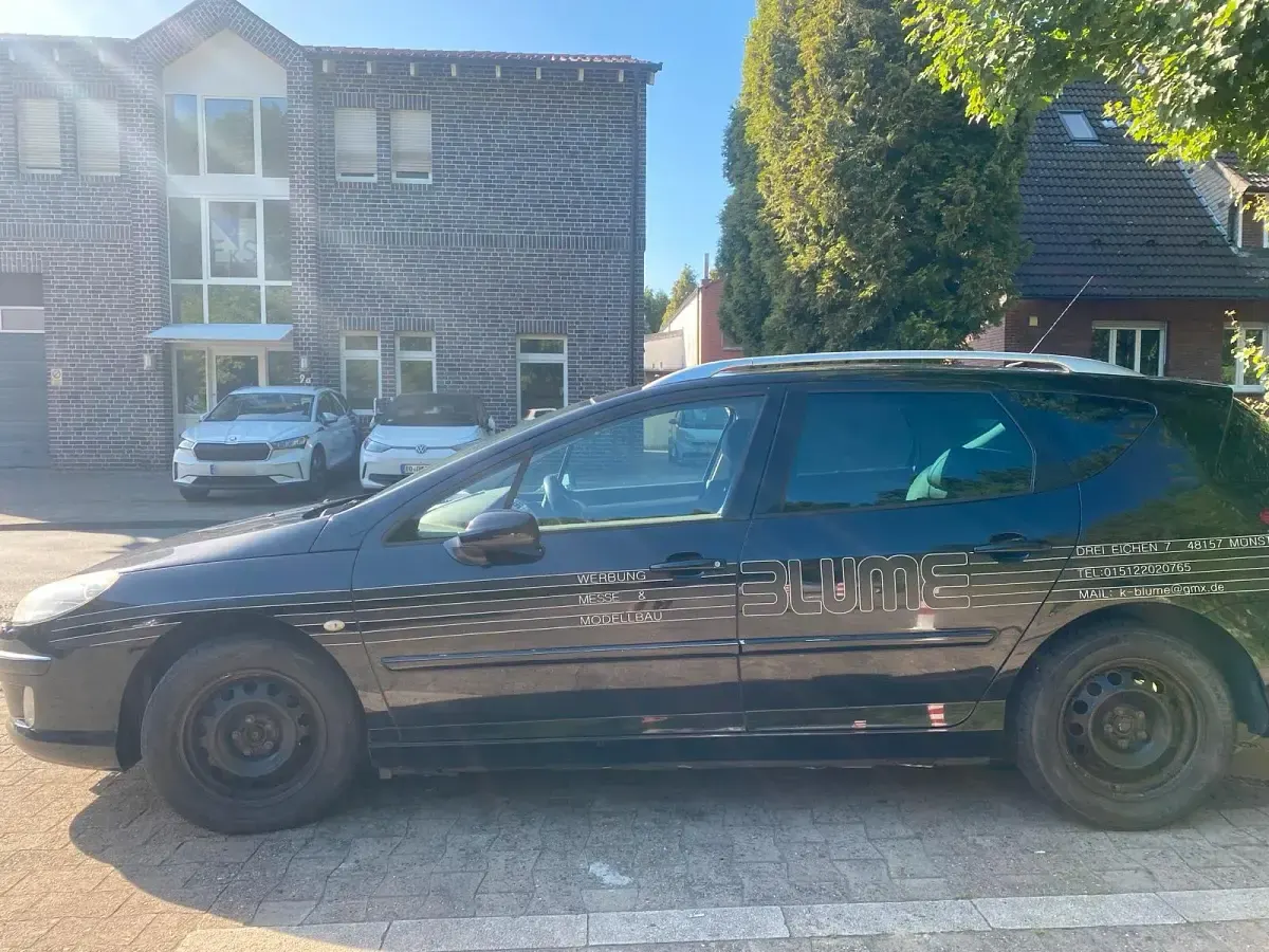 Gebraucht Peugeot 407 135 PS (99 kW) 2008 Schwarz Kombi
