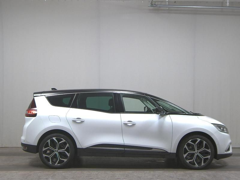 Weiss Gebraucht 2021 Renault Grand Scénic IV Intens Van / Kleinbus | 11.980 € (Superpreis) - Bild 1/4