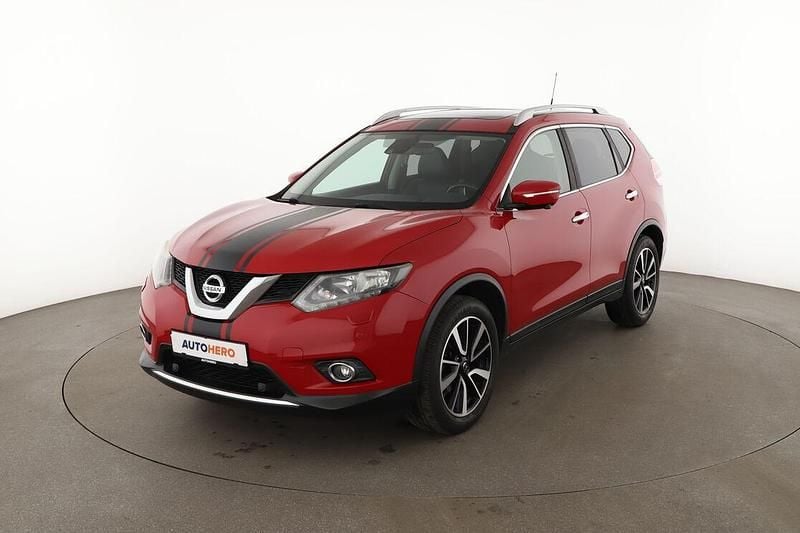 Rot Gebraucht 2017 Nissan X-Trail Acenta SUV | 14.690 € (Fairer Preis) - Bild 1/3