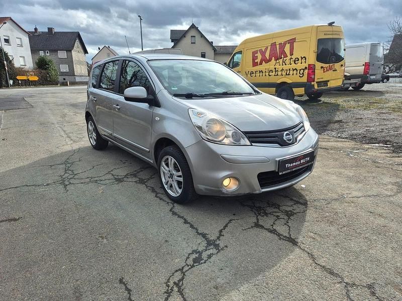 Gebraucht Nissan Note Acenta 88 PS (64 kW) 2009 Silber Kleinwagen