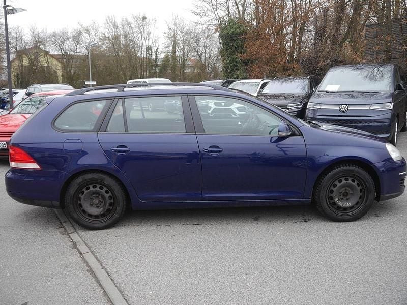 Gebraucht VW Golf V Trendline 105 PS (77 kW) 2009 Blau Kombi