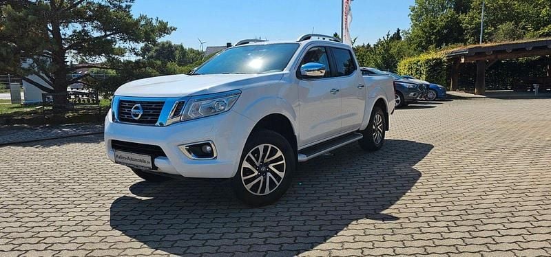 Weiß Gebraucht 2018 Nissan Navara Tekna Abholung | 23.900 € (Guter Preis) - Bild 1/4
