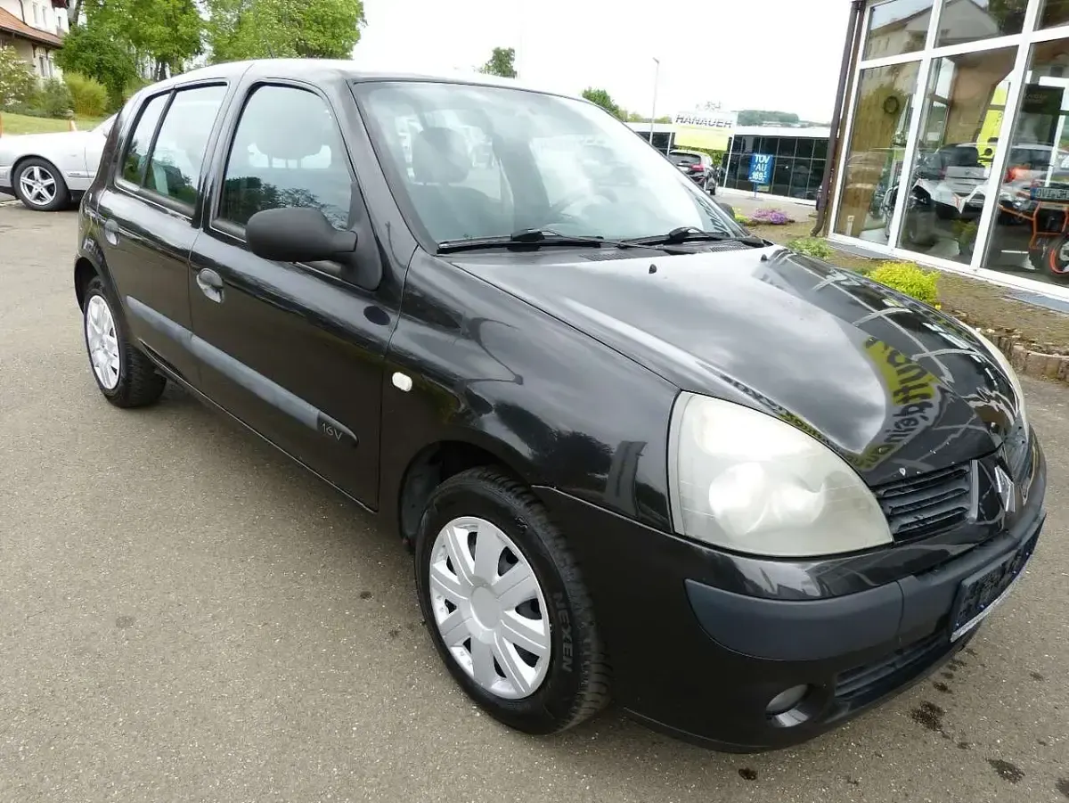 Gebraucht Renault Clio II Dynamique 75 PS (55 kW) 2004 Perlmuttschwarzmetallic Limousine
