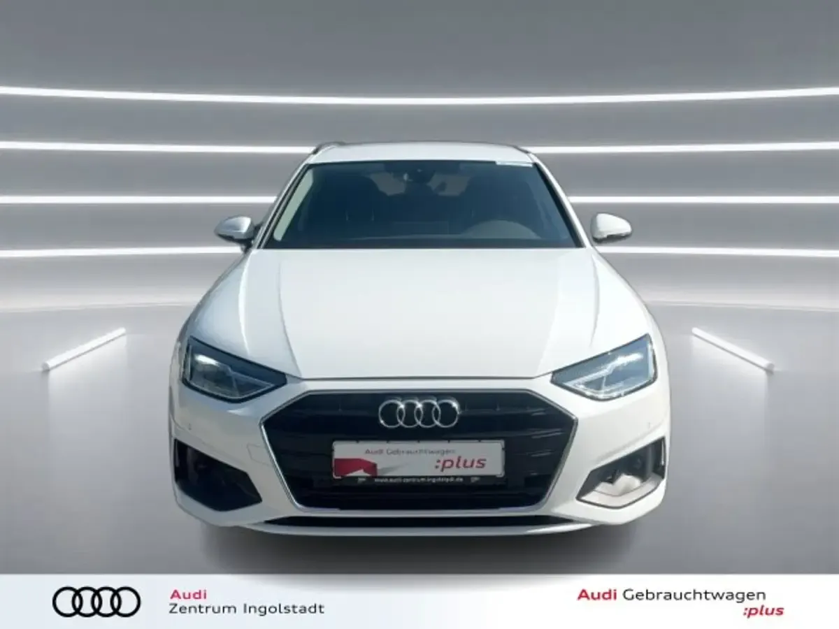 Gebraucht Audi A4 Comfort 150 PS (110 kW) 2023 Ibisweiß Kombi
