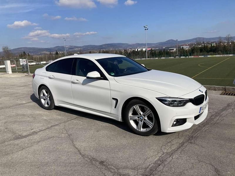 Weiß Gebraucht 2020 BMW 430 Gran Coupé M Sport Coupé | 29.000 € (Fairer Preis) - Bild 1/4