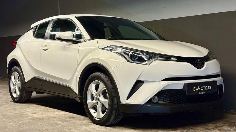 Gebraucht Toyota C-HR 116 PS (85 kW) 2019 Weiß SUV