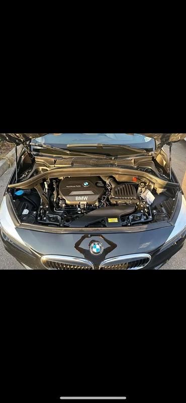 Gebraucht BMW 218 Active Tourer Advantage 150 PS (110 kW) 2016 Schwarz Van / Kleinbus