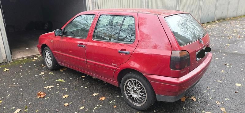 Rot Gebraucht 1997 VW Golf III Limousine | 950 € (Superpreis) - Bild 1/4