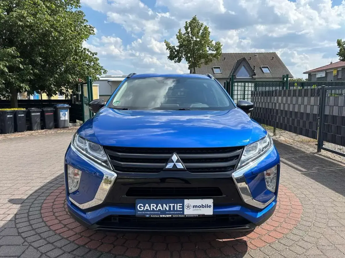 Gebraucht Mitsubishi Eclipse Cross Active 148 PS (108 kW) 2020 Laserblau (p) SUV