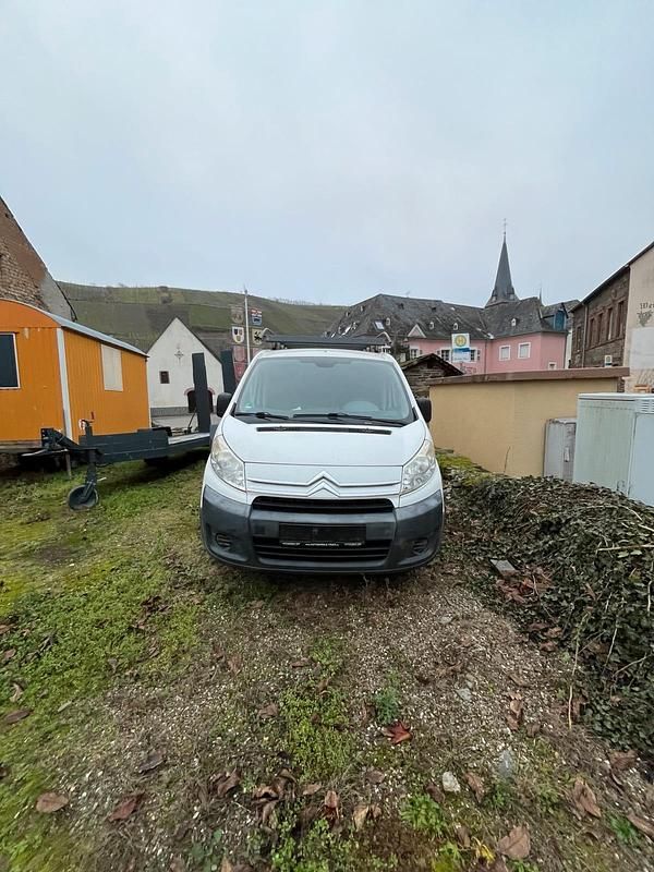 Weiß Gebraucht 2008 Citroën Jumpy Van / Kleinbus | 7.000 € - Bild 1/4