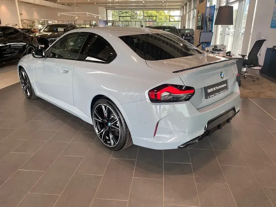 Gebraucht BMW M240i M Sport 374 PS (275 kW) 2025 Grau Coupé
