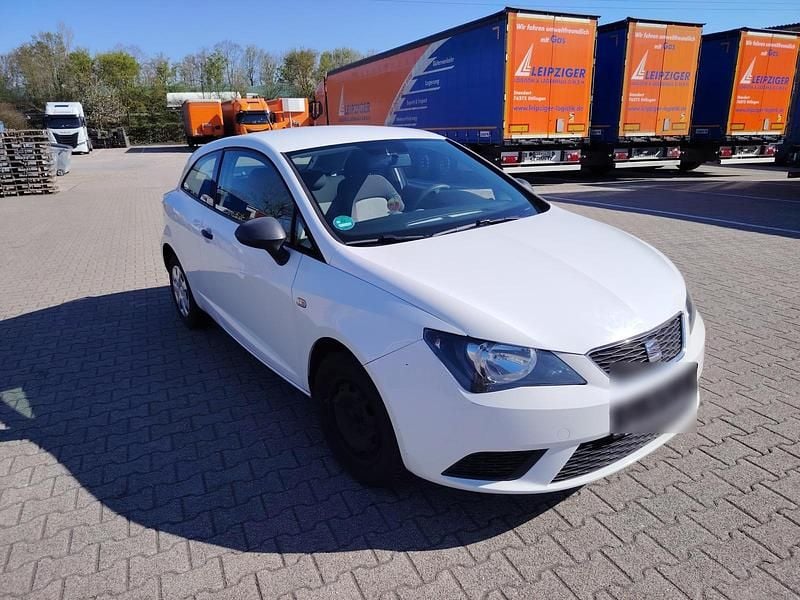 Weiß Gebraucht 2015 Seat Ibiza Kleinwagen | 3.500 € (Guter Preis) - Bild 1/4