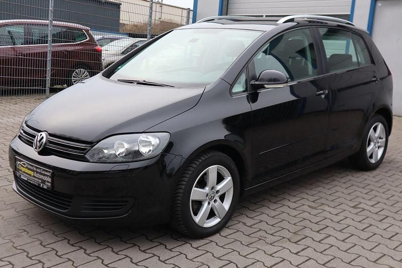 Gebraucht VW Golf VII 105 PS (77 kW) 2014 Schwarz Limousine