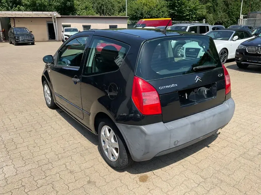 Gebraucht Citroën C2 60 PS (44 kW) 2004 Schwarz Kleinwagen