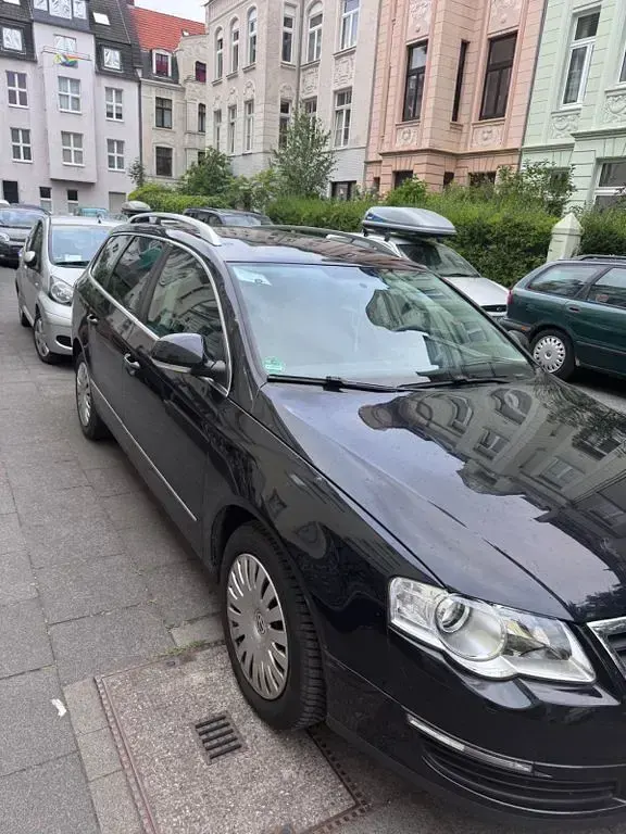 Gebraucht VW Passat Comfortline 170 PS (125 kW) 2008 Schwarz Limousine