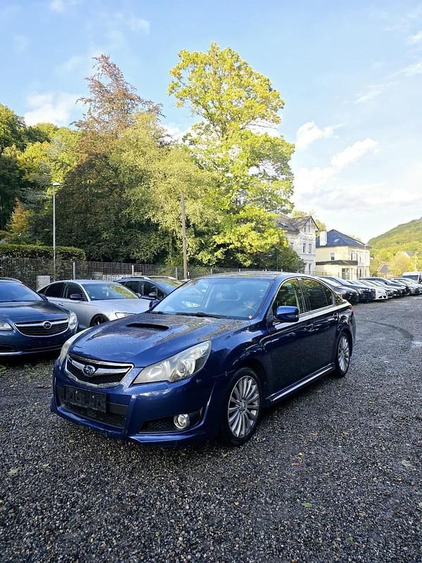 Blau Gebraucht 2011 Subaru Legacy Sport Limousine | 7.200 € - Bild 1/4
